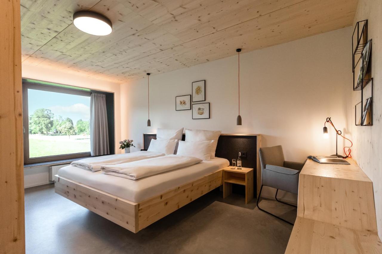 Allgaeuer Genusshotel Und Historischer Dorfgasthof Hirsch Leutkirch im Allgau Bagian luar foto